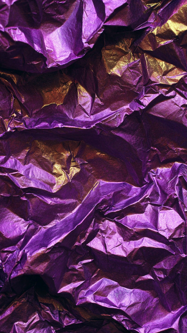 Features A Close Up Of Crumpled Purple Paper With A Textured Appearance Creating An Abstract Background — Stock Photo