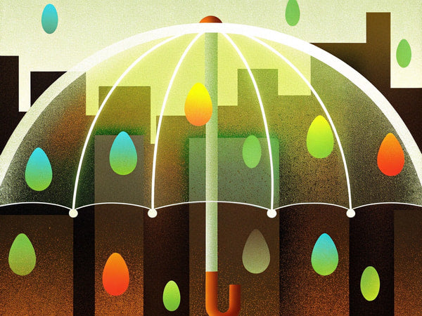 Rainbow Umbrella In Cityscape With Raindrops Falling From It Set Against A Backdrop Of Urban Buildings And Skyline — Stock Illustration