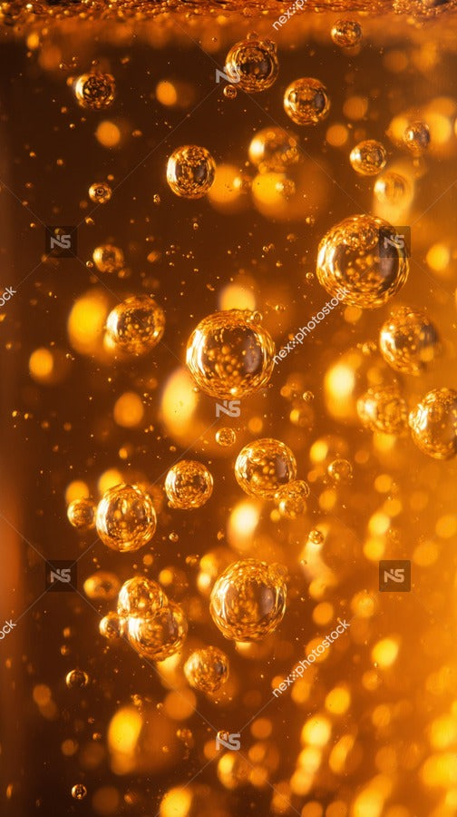 Bubbles In A Glass Of Beer — Stock Photo