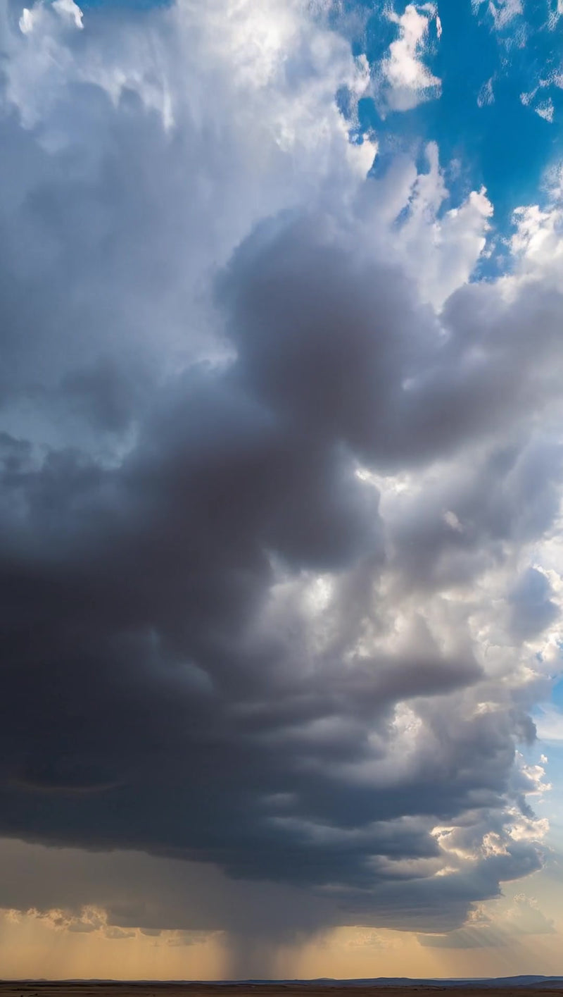 dark storm clouds - Stock Video