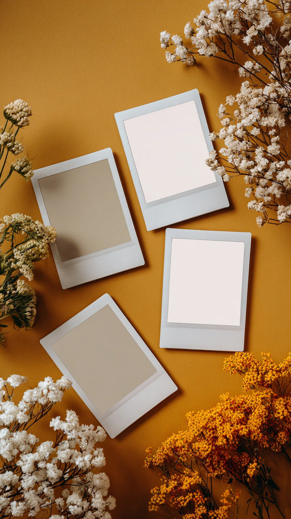 Four Polaroid Frames On A Table — Stock Photo
