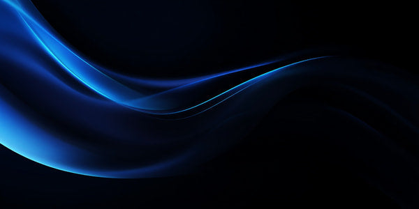 Blue Lightning Streaks Across Night Sky — Stock Photo