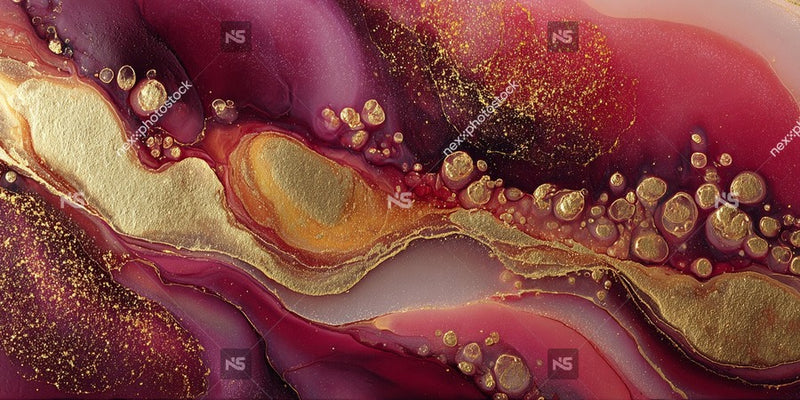 Abstract Art With Gold Foil Accents A Swirling Pattern In Shades Of Red And Purple With Gold Foil Details — Stock Photo