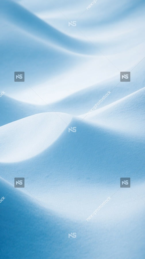 Snow Covered Mountain Landscape With A Blue Sky Background — Stock Photo
