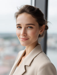 A Woman Wearing A Beige Blazer — Stock Photo