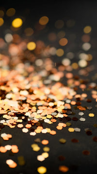 Sparkling Confetti Background With Bokeh Effect Multicolored Confetti Particles Scattered Across A Dark Surface Creating A Festive And Celebratory Atmosphere — Stock Photo