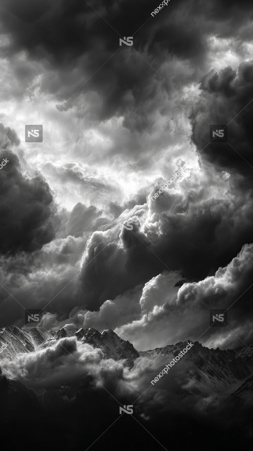 Dark And Stormy Sky With Clouds — Stock Photo